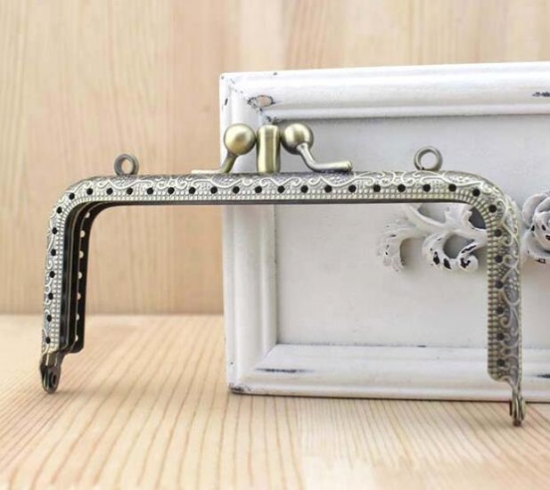 4.72inch Dual Compartment Purse Frame - Click Image to Close
