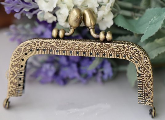1 Bronze Metal Purse Frame With Sewing Holes 15 Cm, Supplies, Coin Purse  Frame, Special Ball Clasp, Delicate Purse Frame for Coin Purses - Etsy