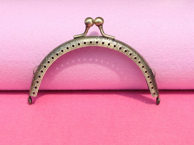 4.1 inch Metal Coin Purse Clasp frame - Click Image to Close