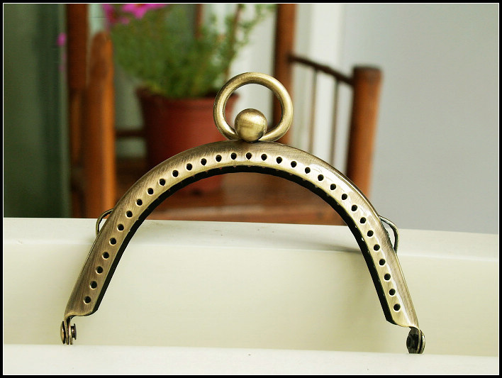 8.5CM Antique Brass Purse Making Accessories Purse Frame - Click Image to Close