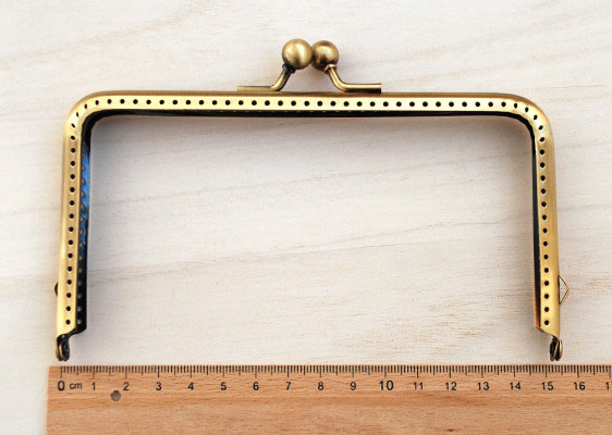 15cm antique bronze kiss lock coin purse frame - Click Image to Close