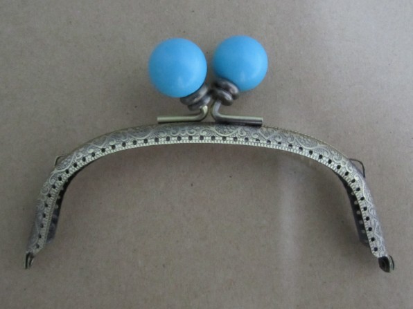 12.5CM antique metal purse frames sky-blue beads - Click Image to Close