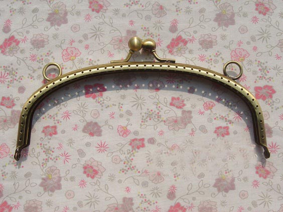 purse frame with Sewing Holes and Loops 16CM - Click Image to Close