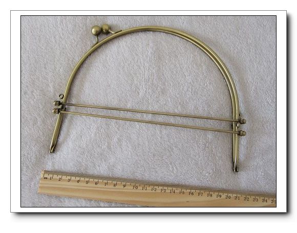 8 Inch Antique Lacis Metal Purse Frame w/Ball Clasp Handles - Click Image to Close